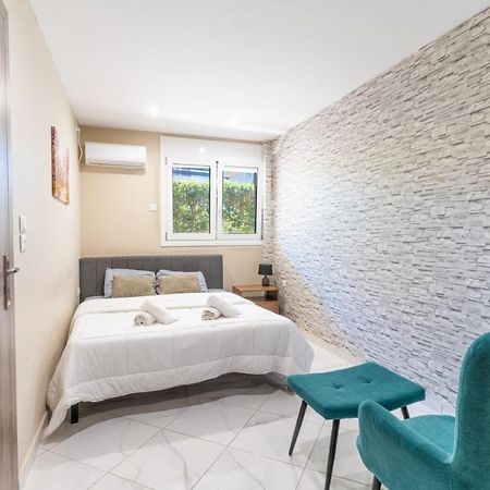 Aiolos Luxury Alimos Kalamaki Market Apartment 3 Near The Sea Athen Eksteriør billede